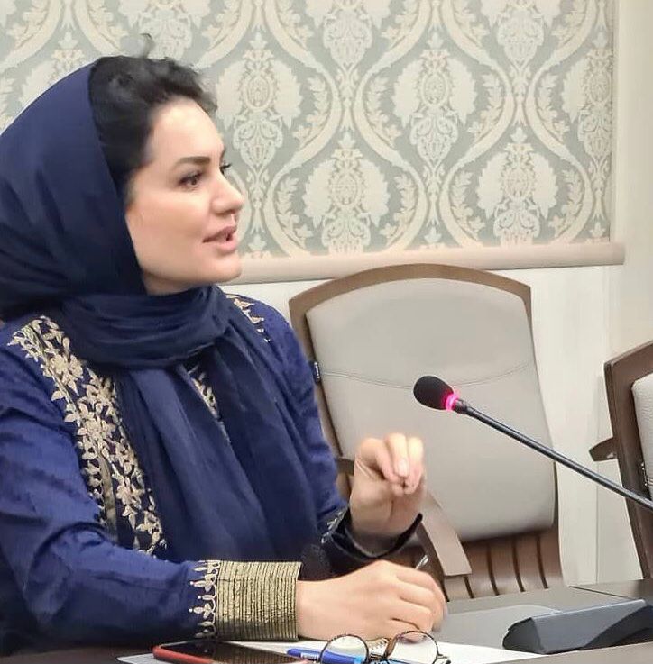 خانم کفاش زاده عزیز